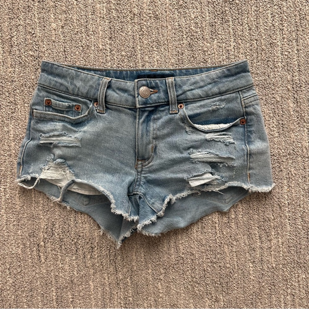 aero jean shorts